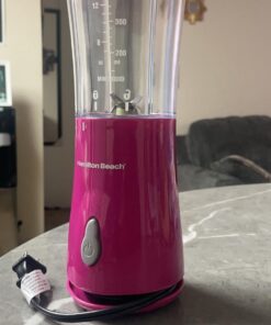 Hamilton Beach Portable Blender for Shakes and Smoothies with 14 Oz BPA Free Travel Cup and Lid, Durable Stainless Steel Blades for Powerful Blending Performance, Raspberry (51131) 14 oz. 1 Jar 42 61huIsytc5L