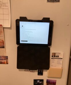 ZUGU CASE - 9.7 iPad 2018/2017 5th / 6th Gen & iPad Air 1 Prodigy X Case - Very Protective But Thin + Convenient Magnetic Stand + Sleep/Wake Cover - A1893, A1954, A1823, A1822, A1474, A1475, A1476 Black 70 61iYPr8ApBL