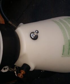 Smith Performance Sprayers R200 2-Gallon Compression Sprayer for Pros Applying Weed Killers, Insecticides, and Fertilizers 18 61j1tMh3nlL