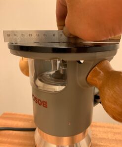 BOSCH 1617EVSPK Wood 12 Amp Router Tool Combo Kit - 2.25 Horsepower Plunge Router & Fixed Base with a Variable Speed 56 61kDC0p3RJL