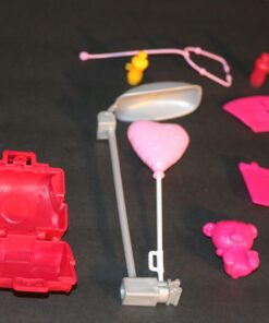 Barbie Playset with 20+ Accessories, Emergency Vehicle Transforms into 2+ Foot Hospital with Lights and Sounds, Care Clinic Standard 22 61kcNBTKzRL