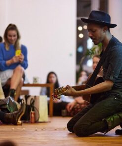 Kyser Quick-Change Guitar Capo for 6-string acoustic guitars, Ruby Red, KG6RA 16 61keZVUKvvL