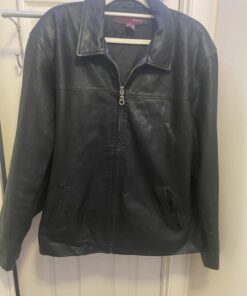 Leather CPR | 2-in-1 Leather Cleaner & Leather Conditioner (18oz) | Cleans, Restores, Conditions, & Protects Furniture, Car Seats, Purses, Shoes, Boots, Saddles/Tack, Jackets, & Auto 18 oz 48 61kfeHD4wxL