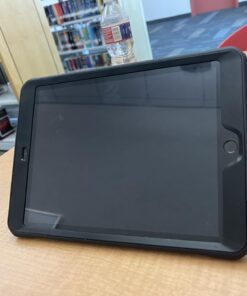 SUPCASE Unicorn Beetle Pro Series Case Designed for iPad 9.7 2018/2017, with Built-in Screen Protector & Dual Layer Full Body Rugged Protective Case for iPad 9.7 5th / 6th Generation(Black) Black 44 61koRwVYnvL