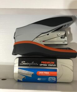 Swingline Staples, Premium for Desktop Staplers, 1/4" Length, 210/Strip, 3750/Box, Jam Free, Optima (35556) 1/4" 14 61lHMbZl0IL