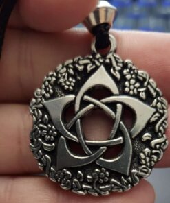 Pentacle of the Goddess Wiccan Jewelry Pagan Pentagram Necklace by Pepi 17 61lOA2KBoWL