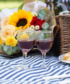 Wicker Picnic Basket for 2 with Waterproof Picnic Blanket, Picnic Set for 2 with Sand-Proof Beach Mat,Willow Hamper Service Gift Set for Camping and Outdoor Party Best Gift 15.4" For 2 34 61mB9GdtzhL