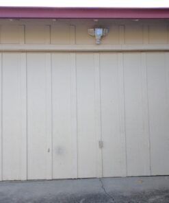 Sunforce 82153 150-LED Triple Head Solar Motion Light, 1000 Lumen Output, 30ft. (9.1m) Detection Distance, 180 Degrees Detection Range, Fully Weather Resistant & can be Mounted Almost Anywhere, White Standard | 1000 Lumen 33 61mSBEUDfYL