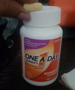 One A Day Women’s Multivitamin, Supplement with Vitamin A, Vitamin C, Vitamin D, Vitamin E and Zinc for Immune Health Support, B12, Biotin, Calcium & More, Tablet, 100 count 46 61mnYAXupAL