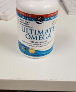 Nordic Naturals Ultimate Omega, Lemon Flavor - 90 Soft Gels - 1280 mg Omega-3 - High-Potency Omega-3 Fish Oil Supplement with EPA & DHA - Promotes Brain & Heart Health - Non-GMO - 45 Servings 90 Count (Pack of 1) 32 61mpm94nX7L