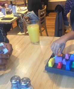 ThinkFun Rush Hour Junior Traffic Jam Logic Game and STEM Toy for Boys and Girls Age 5 and Up - Junior Version of the International seller Rush Hour 17 61nDitmY72L