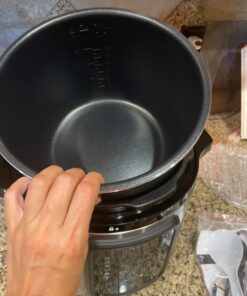 Electric Pressure Cooker: 6 Quart 9-in-1 Multi-Functional Built-in 11 Presets Programs Pressure Pot, Multi Cooker, Slow Cooker, Rice Cooker, Steamer, Sauté, Yogurt Maker, Warmer & Sterilizer 6 Quarts 42 61nZgNoLOJL