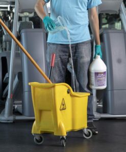 Simple Green 30501 d Pro 5 Disinfectant, 1 gal Bottle 128 Fl Oz (Pack of 1) 8 61oMnIOeN7L