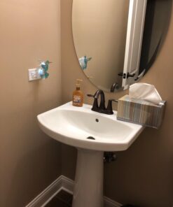 Kleenex Hand Towels (11268), Ultra Soft and Absorbent, Pop-Up Box, 18 Boxes / Case, 70 Paper Hand Towels / Box, 1,260 Sheets / Case 1260 Count (Pack of 1) White 41 61pgbGxSEL