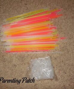 Super Bright Longest Lasting Glow Sticks - 100 Premium Quality Glow Sticks 42 61qBxhvXdRL