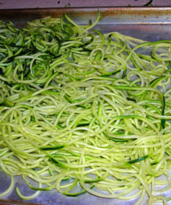 Paderno World Cuisine 3-Blade Vegetable Slicer / Spiralizer, Counter-Mounted and includes 3 Stainless Steel Blades White 67 61qO8xGxTVL