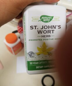 Nature's Way Premium St. John’s Wort Herb, Promotes A Positive Outlook*, 700 mg per serving, 180 Vegan Capsules 29 61qeEVx8w L
