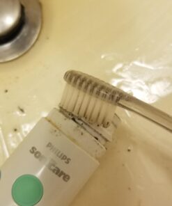 Philips Sonicare HX5611/01 Essence Rechargeable Electric Toothbrush, Mid-Blue Standard Packaging 39 61r1ZJY1eFL