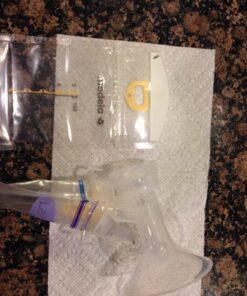Medela Pump & Save Breast Milk Storage Bags, 20 Count Pack, Breastmilk Freezer Bags, Pour or Pump Directly into Bags with Included Easy Connect Adaptors, Made Without BPA 22 Count (Pack of 1) 17 61rHFopjD6L