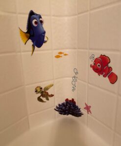 RoomMates RMK2059SCS Finding Nemo Peel and Stick Wall Decals 26 61rS PwFLcL