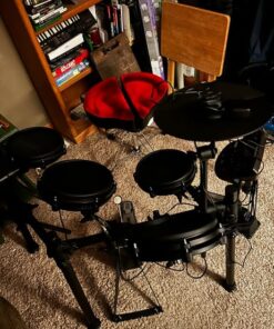 Alesis Nitro Mesh Kit - Electronic Drum Set with Quiet Mesh Pads, USB MIDI, Kick Pedal and Rubber Kick Drum, 40 Kits, 385 Sounds, Drum Lessons 1st Generation 66 61rUKxxMVsL