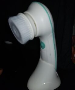 TOUCHBeauty Facial Cleansing Brush Electric, Face Cleansing Brush with Stand, 3 Brush Heads, 2 Speeds, IPX5 Waterproof, Battery-Powered, Suitable for All Skin Types, TB-0759D White 27 61rzRP9QQ L