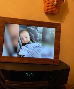 Canupdog 10.1 WiFi Digital Picture Frame, IPS Touch Screen Smart Cloud Digital Photo Frame with 16GB Storage, Wall Mountable, Auto-Rotate, Motion Sensor, Share Photos via Frameo App 10.1 inch Wooden 29 61sBetFHkUL