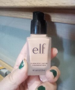 e.l.f. Flawless Finish Foundation, Improves Uneven Skin Tone, Lightweight, Medium Coverage & Semi-Matte, Vegan & Cruelty-Free, Bisque, 0.68 Fl Oz Natural 0.68 Fl Oz (Pack of 1) 34 61suDuVphFL 2