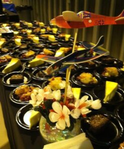 Rhode Island Novelty Foam 8 Inch Flying Glider Planes 48 Piece Assortment 12 61szX7HJXvL