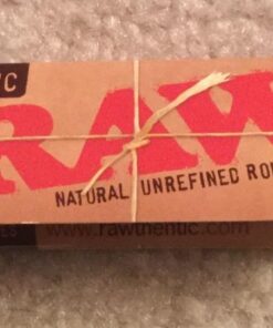 Raw Unrefined Classic 1.25 1 1/4 Size Cigarette Rolling Papers, 50 Count (Pack of 4) 32 61t27bF8DNL
