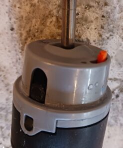 Delta Faucet Leland Brushed Nickel Pull Down Kitchen Faucet, Magnetic Docking Spray Head, SpotShield Stainless Steel, 9178-SP-DST Without Soap Dispenser Standard 31 61tKRYmyyIL