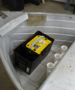 NOCO Snap-Top HM318BKS Battery Box, Group 24-31 12V Outdoor Waterproof Battery Box for Marine, Automotive, RV, Boat, Camper and Travel Trailer Batteries 54 61tX4JhhqyL