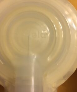Medela Freestyle Spare Parts Kit, Breast Shield Connectors and Membranes, Extra Breast Pump Parts Designed Exclusively for Freestyle and Made Without BPA 18 61tvqnYolL