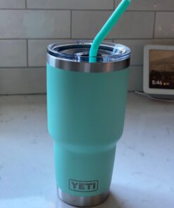 YETI Rambler 30 oz Stainless Steel Vacuum Insulated Tumbler w/MagSlider Lid Seafoam 1 Count (Pack of 1) 40 61twJBFbBoL