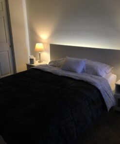 FluxSmart Bluetooth Light Bulb, Smart LED Bulb, Dimmable Smart Bulb, Smartphone-Controlled Hue Bulb with 16 Million Color Options, Compatible with iOS and Android Devices, 7W, A19, E26 Base 60 Watt Equivalent - Classic 32 61tweispQgL