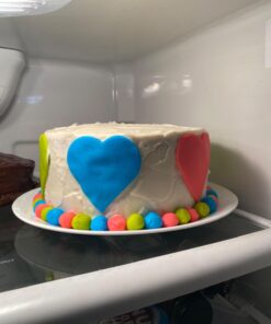 Wilton Decorator Preferred Neon Fondant - Add Colored Details to Your Cakes and Treats with These 4-Pack Fondant Icing, 4.4 oz. Each 30 61txQIlKg2L