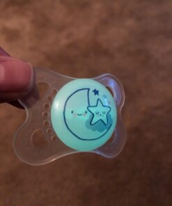 MAM Night Pacifiers 0-6 Months, Best for Breastfed Babies, Glow in the Dark, Baby Boy, 2 Count 2-Pack 49 61v0FrIzfAL