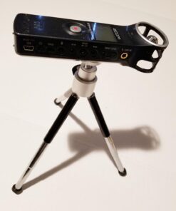 Amazon Basics Lightweight Mini Tripod 1-Pack 56 61v2rpTF5EL