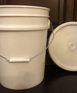 5 Gallon White Bucket & Lid - Durable 90 Mil All Purpose Pail - Food Grade - BPA Free Plasti (5 Gal. w/Lids - 6pk) 6 34 61wY VErieL