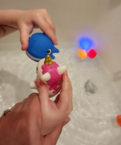 Bath Toys, 8 Pcs Light Up Floating Rubber Animal Toys Set, Flashing Color Changing Light in Water, Baby Infants Kids Toddler Child Preschool Bathtub Bathroom Shower Games Swimming Pool Party 29 61yCuHmrSXL
