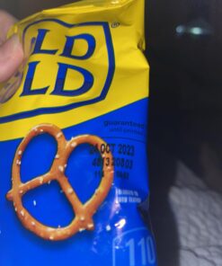 Frito Lay Sweet & Salty Snacks Variety Box, Mix of Cookies, Crackers, Chips & Nuts, 50 Sweet & Salty Care Package ,50 Count (Pack of 1) 24 61yIwYnuSeL