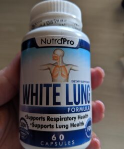 White Lung by NutraPro - Lung Cleanse And Detox.Support Lung Health. Supports Respiratory Health. 60 Capsule - Made in GMP Certified Facility. 22 61yfAWk2NiL