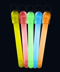 Fun Central - 25 Pack - Glow Sticks in Assorted Colors | for Mardi Gras Party Supplies Party Favors Glow Parties Raves Parties EDM Concerts Glow Weddings, Kids Birthdays Sensory Toys