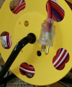 Bayco SL-2000PDQ 4 Plug Cord Reel, Yellow & Black 30 61z4Y45l8NL 5