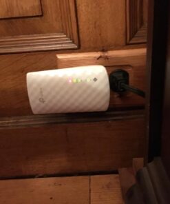 TP-Link AC750 Wifi Range Extender | Up to 750Mbps | Dual Band WiFi Extender, Repeater, Wifi Signal Booster, Access Point| Easy Set-Up | Extends Wifi to Smart Home & Alexa Devices (RE200) WiFi Extender- Dual Band 25 61zKv1BcUPL