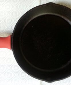 Lodge Silicone Hot Handle Holder - Red Heat Protecting Silicone Handle Cast Iron Skillets with Keyhole Handle 37 71 FXPvPZrL 1