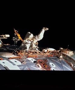 TCL 43S425 43 Inch 4K Ultra HD Smart ROKU LED TV (2018) 43 in TV only 38 71 P140fnQL