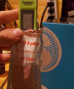 Professional TDS ppm Conductivity Meter - Quick and Easy EC TDS and Temperature Test Pen | 0-9999 ppm with ± 2% Accuracy | Perfect 3-in-1 Tester For Ro Water Aquarium Hydroponics Coffee Pool etc. White 35 71 QXzrdnAL