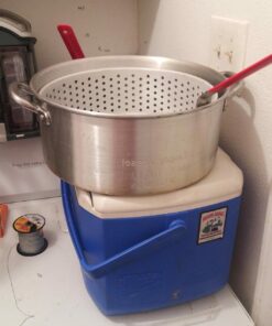Bayou Classic 1201 10-qt Aluminum Fry Pot Features Perforated Aluminum Basket Heavy Duty Riveted Handles Perfect For Deep Frying French Fries Hush Puppies Fish & Chicken 42 71 dUVpSffL