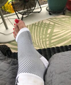 Bitly Plantar Fasciitis Compression Socks for Women & Men - Best Ankle Compression Sleeve, Nano Brace for Everyday Use - Provides Arch Support & Heel Pain Relief (White, Medium) White 1 35 71 mYugEzL